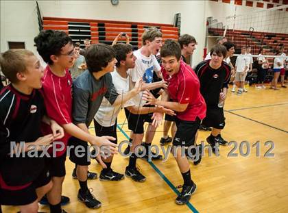 Thumbnail 3 in Cheshire vs Ridgefield (CIAC Class L Final) photogallery.