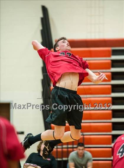 Thumbnail 3 in Cheshire vs Ridgefield (CIAC Class L Final) photogallery.