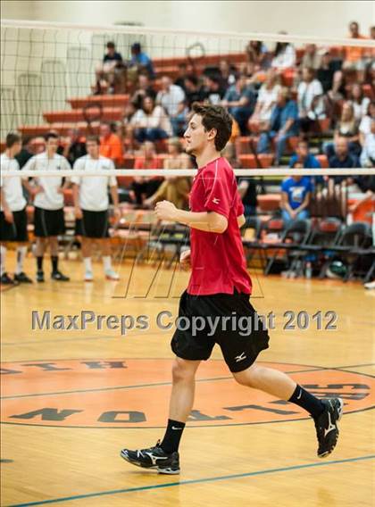Thumbnail 3 in Cheshire vs Ridgefield (CIAC Class L Final) photogallery.