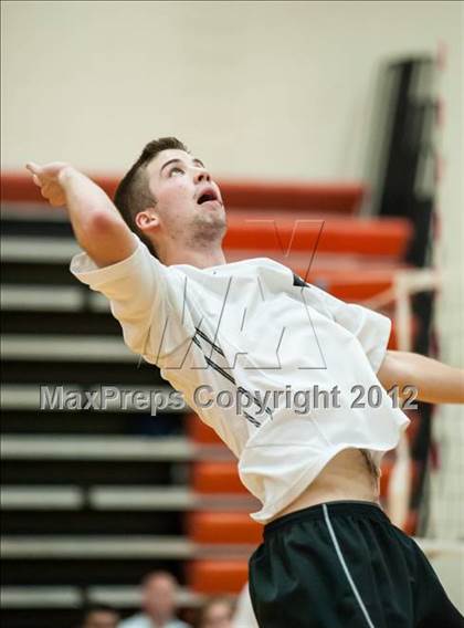 Thumbnail 3 in Cheshire vs Ridgefield (CIAC Class L Final) photogallery.