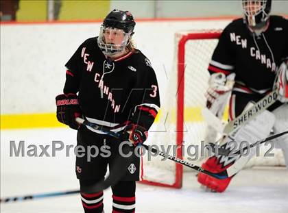 Thumbnail 3 in New Canaan vs. Darien (FCIAC Tier 1 Semifinal) photogallery.