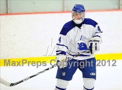 Thumbnail 1 in New Canaan vs. Darien (FCIAC Tier 1 Semifinal) photogallery.