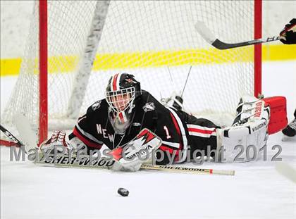 Thumbnail 2 in New Canaan vs. Darien (FCIAC Tier 1 Semifinal) photogallery.