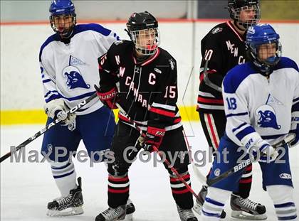 Thumbnail 1 in New Canaan vs. Darien (FCIAC Tier 1 Semifinal) photogallery.