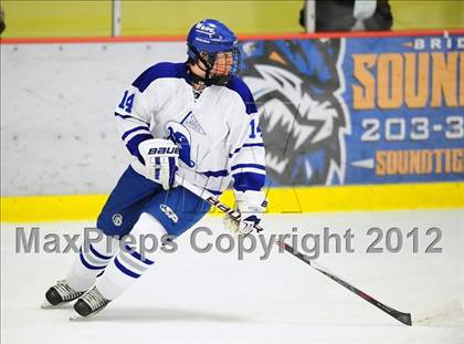 Thumbnail 3 in New Canaan vs. Darien (FCIAC Tier 1 Semifinal) photogallery.