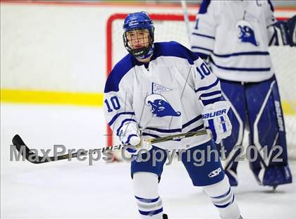 Thumbnail 1 in New Canaan vs. Darien (FCIAC Tier 1 Semifinal) photogallery.
