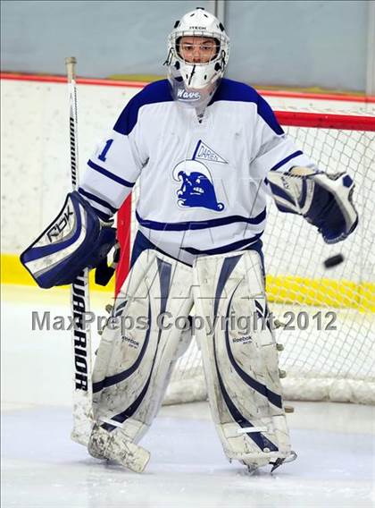 Thumbnail 1 in New Canaan vs. Darien (FCIAC Tier 1 Semifinal) photogallery.