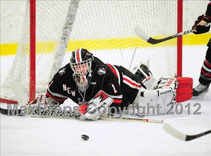 Thumbnail 3 in New Canaan vs. Darien (FCIAC Tier 1 Semifinal) photogallery.