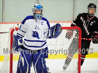 Thumbnail 3 in New Canaan vs. Darien (FCIAC Tier 1 Semifinal) photogallery.