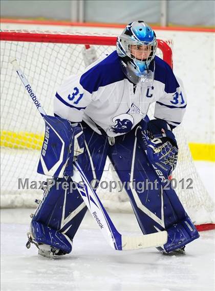 Thumbnail 1 in New Canaan vs. Darien (FCIAC Tier 1 Semifinal) photogallery.