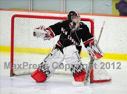 Thumbnail 1 in New Canaan vs. Darien (FCIAC Tier 1 Semifinal) photogallery.
