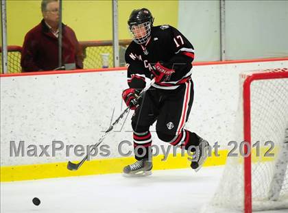 Thumbnail 2 in New Canaan vs. Darien (FCIAC Tier 1 Semifinal) photogallery.