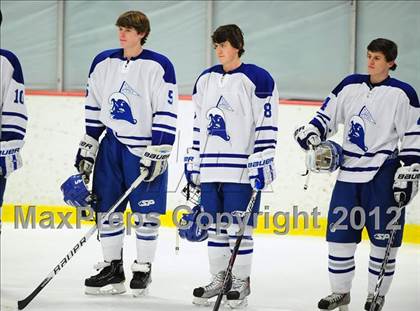 Thumbnail 2 in New Canaan vs. Darien (FCIAC Tier 1 Semifinal) photogallery.