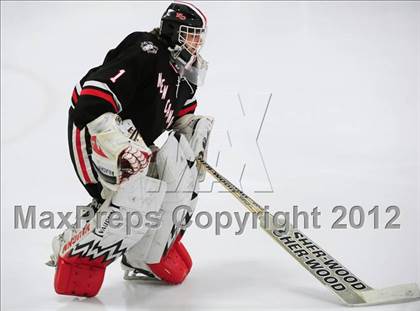 Thumbnail 1 in New Canaan vs. Darien (FCIAC Tier 1 Semifinal) photogallery.