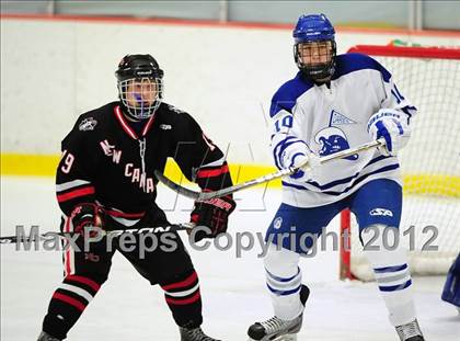 Thumbnail 1 in New Canaan vs. Darien (FCIAC Tier 1 Semifinal) photogallery.