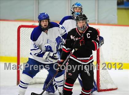 Thumbnail 3 in New Canaan vs. Darien (FCIAC Tier 1 Semifinal) photogallery.