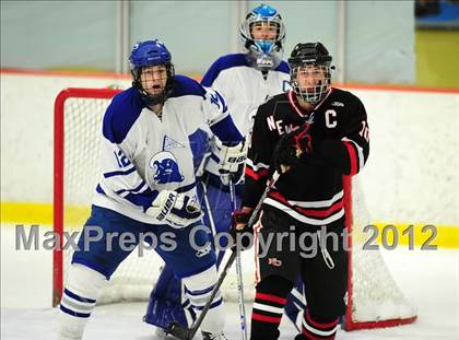 Thumbnail 2 in New Canaan vs. Darien (FCIAC Tier 1 Semifinal) photogallery.