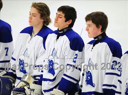 Thumbnail 2 in New Canaan vs. Darien (FCIAC Tier 1 Semifinal) photogallery.
