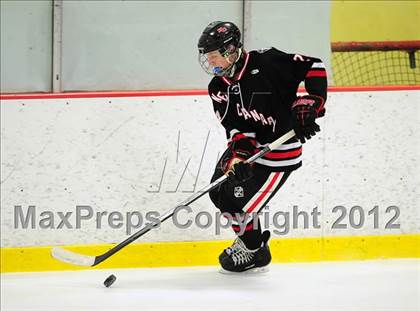 Thumbnail 3 in New Canaan vs. Darien (FCIAC Tier 1 Semifinal) photogallery.