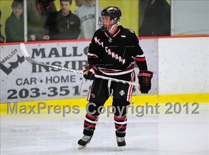 Thumbnail 3 in New Canaan vs. Darien (FCIAC Tier 1 Semifinal) photogallery.