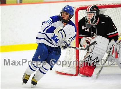 Thumbnail 1 in New Canaan vs. Darien (FCIAC Tier 1 Semifinal) photogallery.