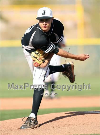 Thumbnail 1 in Mountain Pointe @ Boulder Creek photogallery.
