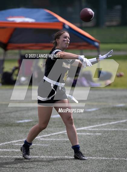 Thumbnail 1 in The Vanguard School vs Green Mountain photogallery.