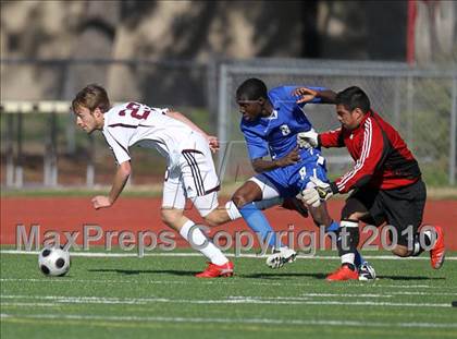 Thumbnail 2 in Round Rock vs Copperas Cove (Round Rock Classic) photogallery.