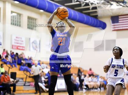 Thumbnail 1 in Whiteville @ Heide Trask photogallery.