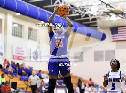 Thumbnail 3 in Whiteville @ Heide Trask photogallery.