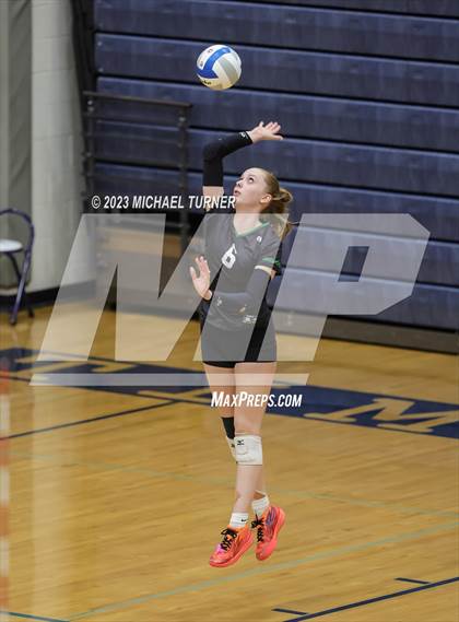 Thumbnail 2 in Madison vs Eagle (IHSAA 5A  Final Match 1) photogallery.