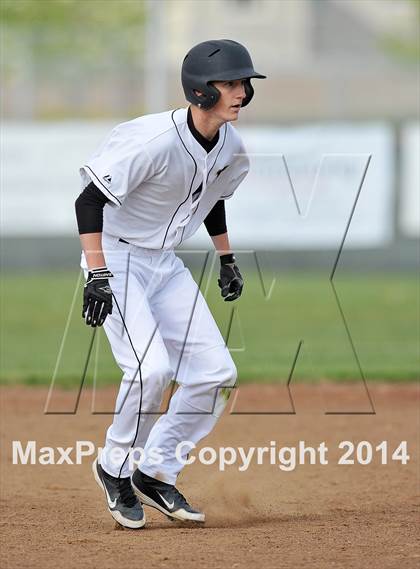 Thumbnail 3 in Pioneer vs. Sheldon photogallery.