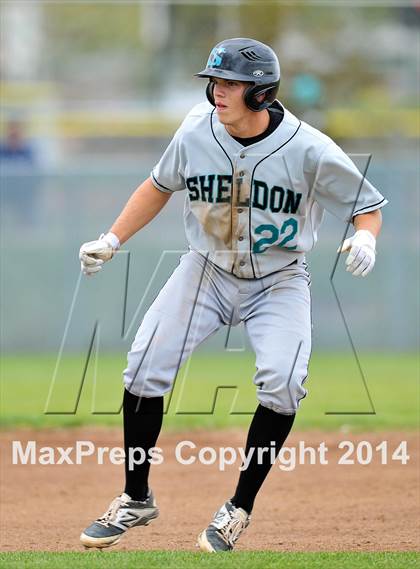 Thumbnail 1 in Pioneer vs. Sheldon photogallery.