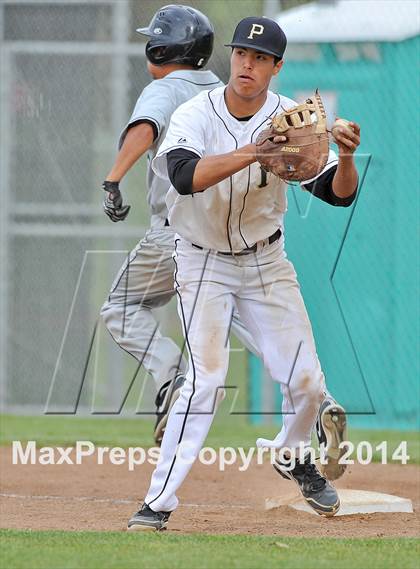Thumbnail 3 in Pioneer vs. Sheldon photogallery.