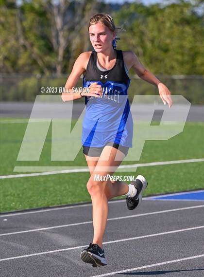 Thumbnail 2 in Oley Valley Quad Meet photogallery.