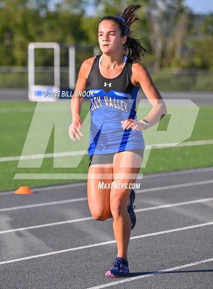 Thumbnail 1 in Oley Valley Quad Meet photogallery.