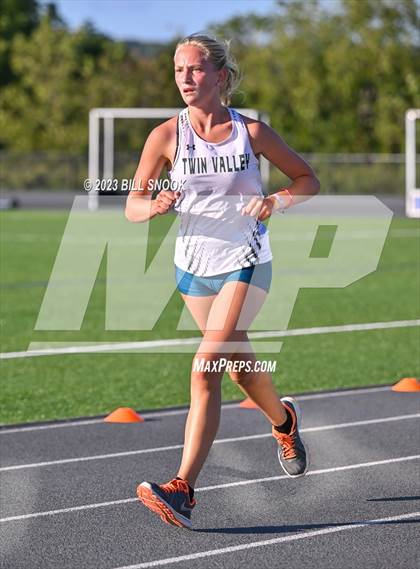 Thumbnail 3 in Oley Valley Quad Meet photogallery.
