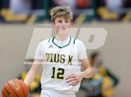 Thumbnail 3 in  Lincoln Lutheran @ Pius X photogallery.