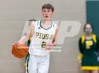 Thumbnail 3 in  Lincoln Lutheran @ Pius X photogallery.