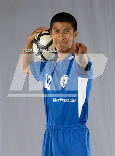 null - Photo 01