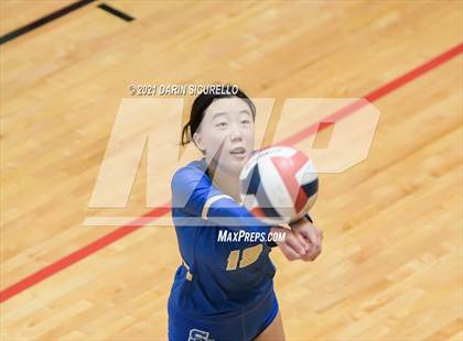 Thumbnail 1 in Poly Prep Country Day vs. Santa Margarita (Nike Tournament of Champions) photogallery.