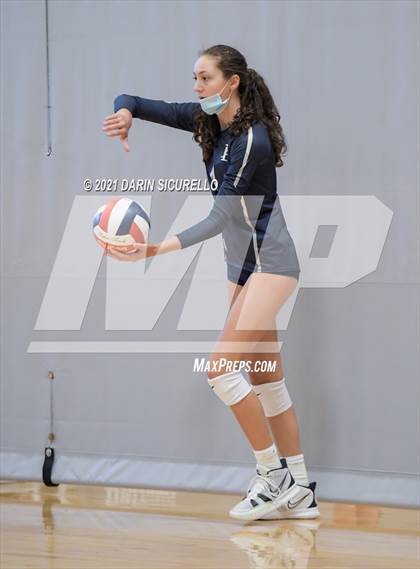 Thumbnail 3 in Poly Prep Country Day vs. Santa Margarita (Nike Tournament of Champions) photogallery.