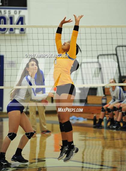 Thumbnail 2 in Klein vs. Katy Taylor (Katy/CyFair Volleyball Classic) photogallery.