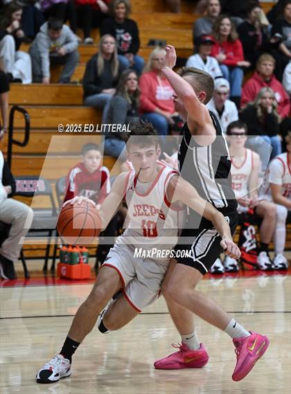 Thumbnail 1 in Oak Hill @ South Webster photogallery.