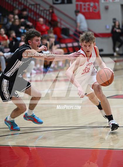 Thumbnail 2 in Oak Hill @ South Webster photogallery.