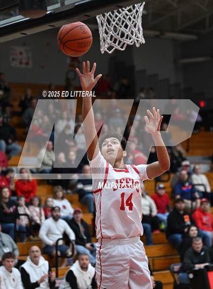 Thumbnail 3 in Oak Hill @ South Webster photogallery.