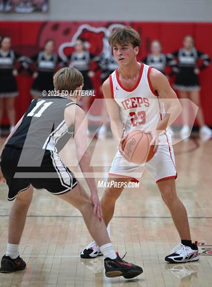 Thumbnail 2 in Oak Hill @ South Webster photogallery.