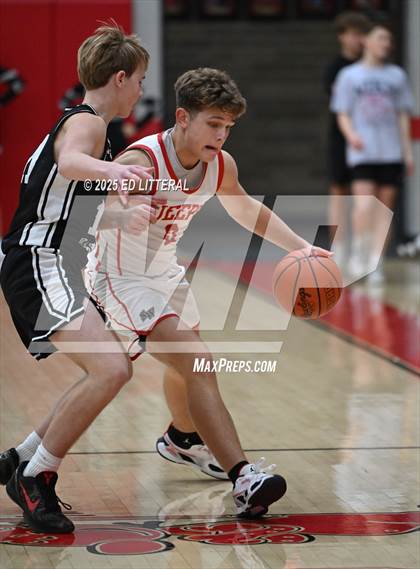 Thumbnail 2 in Oak Hill @ South Webster photogallery.