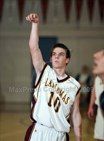 Thumbnail 3 in Miramonte @ Las Lomas photogallery.