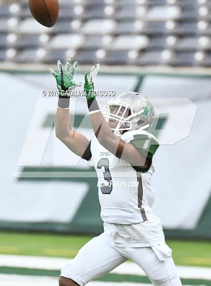 Thumbnail 2 in DePaul Catholic vs. St. Joseph Regional (NJSIAA Non-Public Group 3 Final) photogallery.